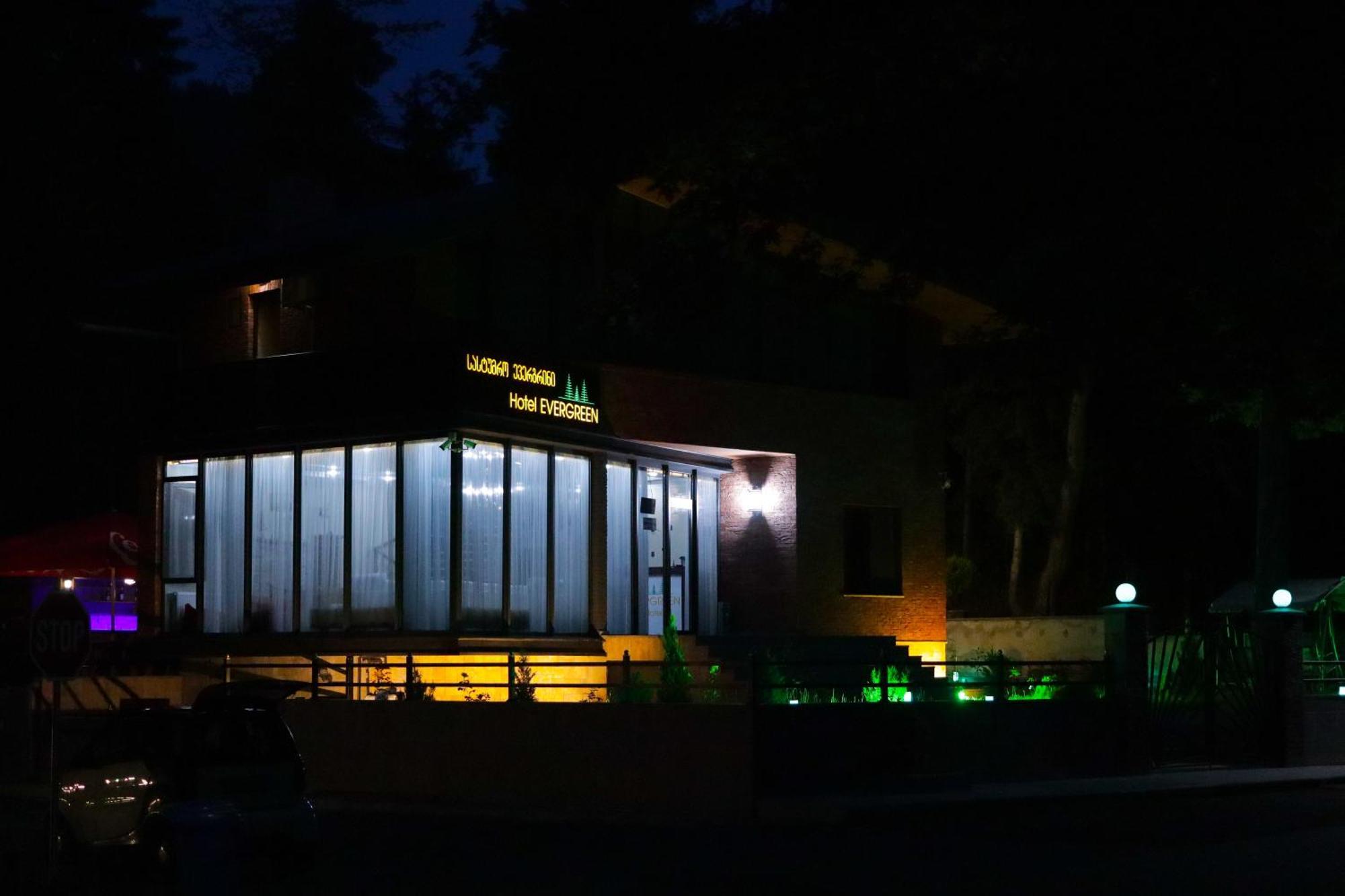 Hotel Evergreen Bordschomi Exterior foto