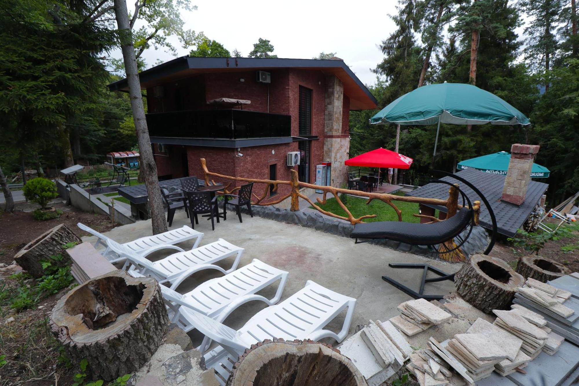 Hotel Evergreen Bordschomi Exterior foto