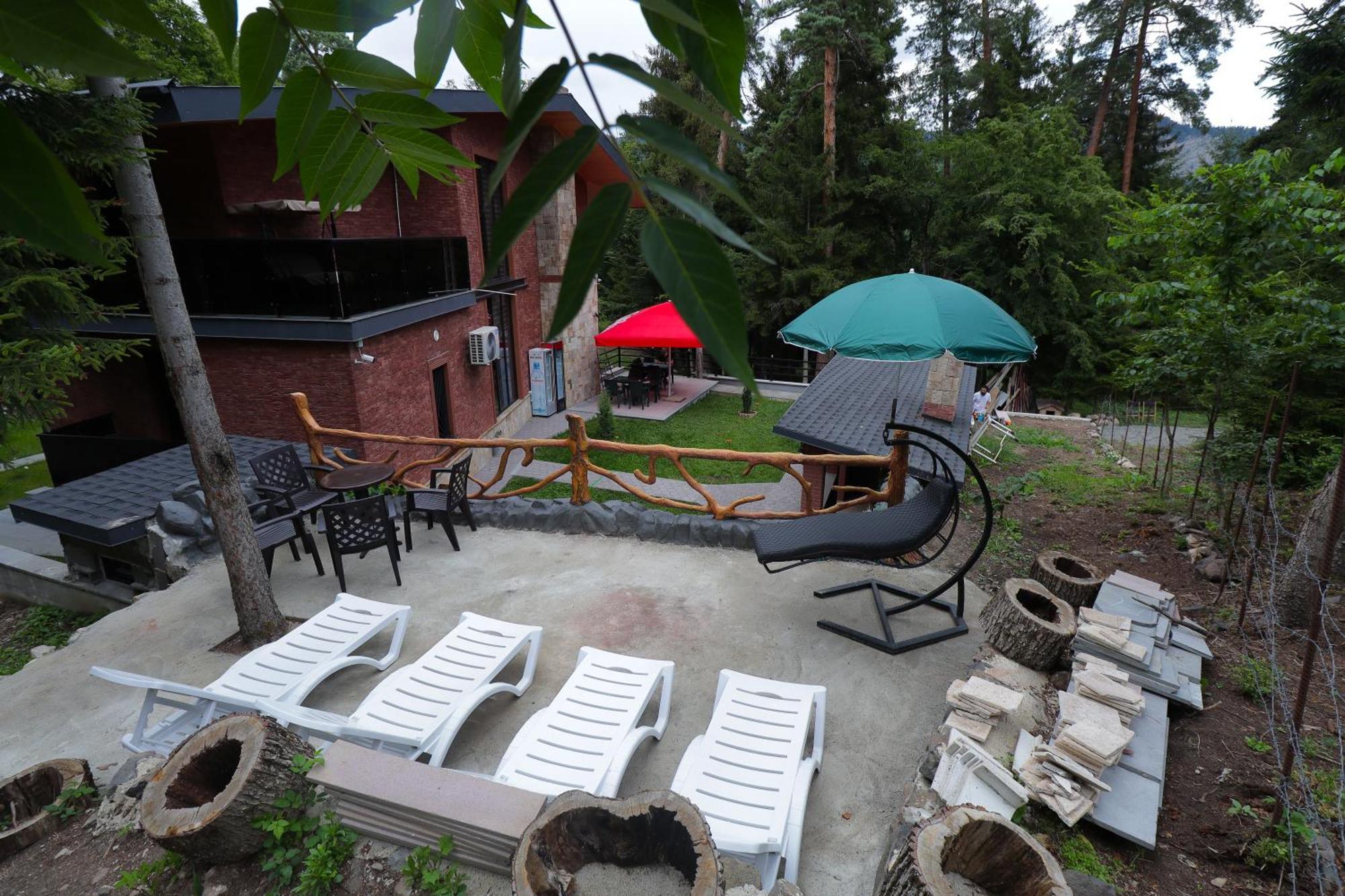 Hotel Evergreen Bordschomi Exterior foto